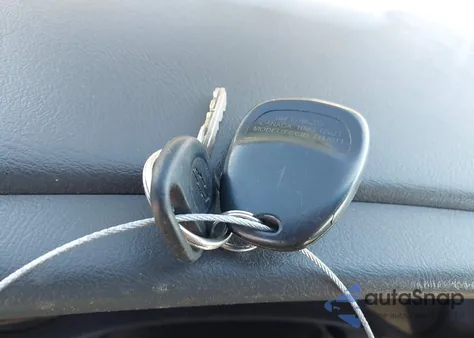 2003 Chevrolet Silverado 1500 Ls из США, поврежденный, VIN 2GCEK19T331316925